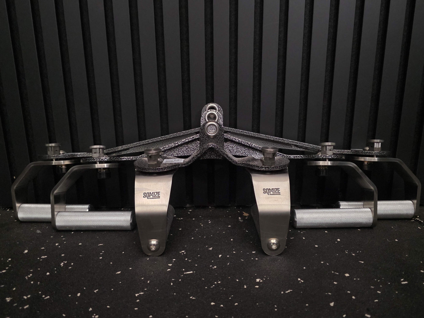 Multi Angle Performance Handles SQMIZE® MG110