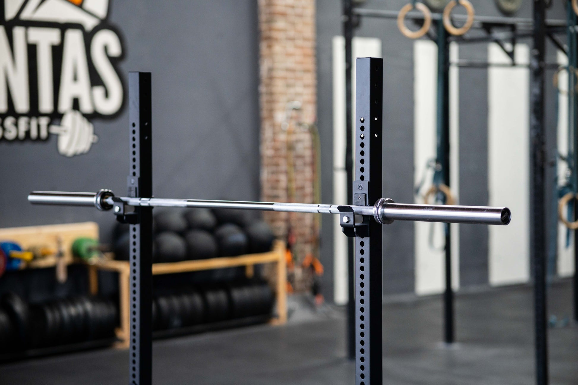 Crosslifting® Langhantel SQMIZE® PREMIUM BISON OB86CRm-ST www.simpleproducts.at 