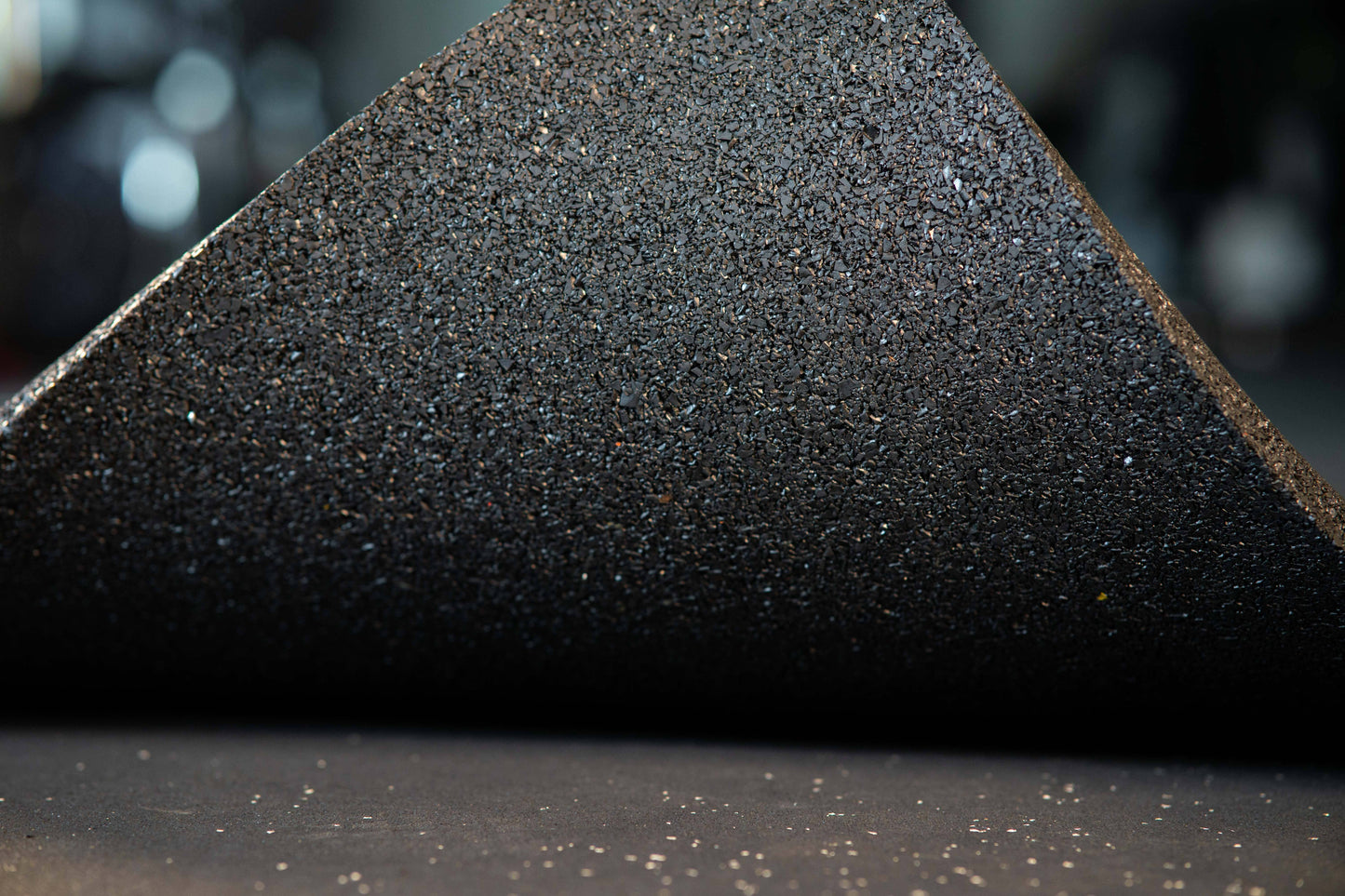 Gym Bodenplatten: Gym Rubber Mat SQMIZE®, 15 - 25 mm www.simpleproducts.at 
