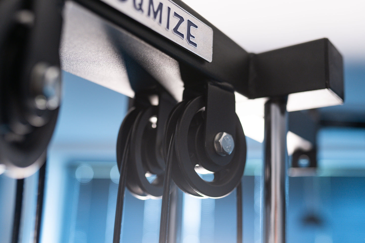 Kabelzugstation für die Wandmontage SQMIZE® POWER PACK FPT250, Wall Tower www.simpleproducts.at 