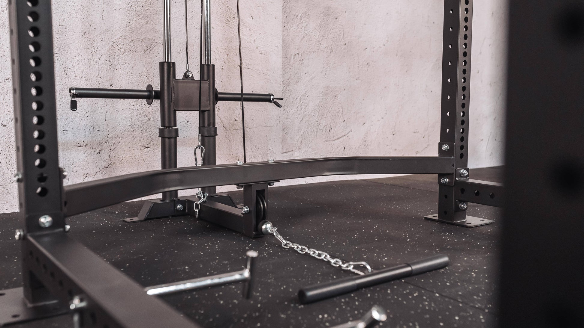 Power Rack SQMIZE® SQ8, Höhe 197 - 237 cm www.simpleproducts.at 