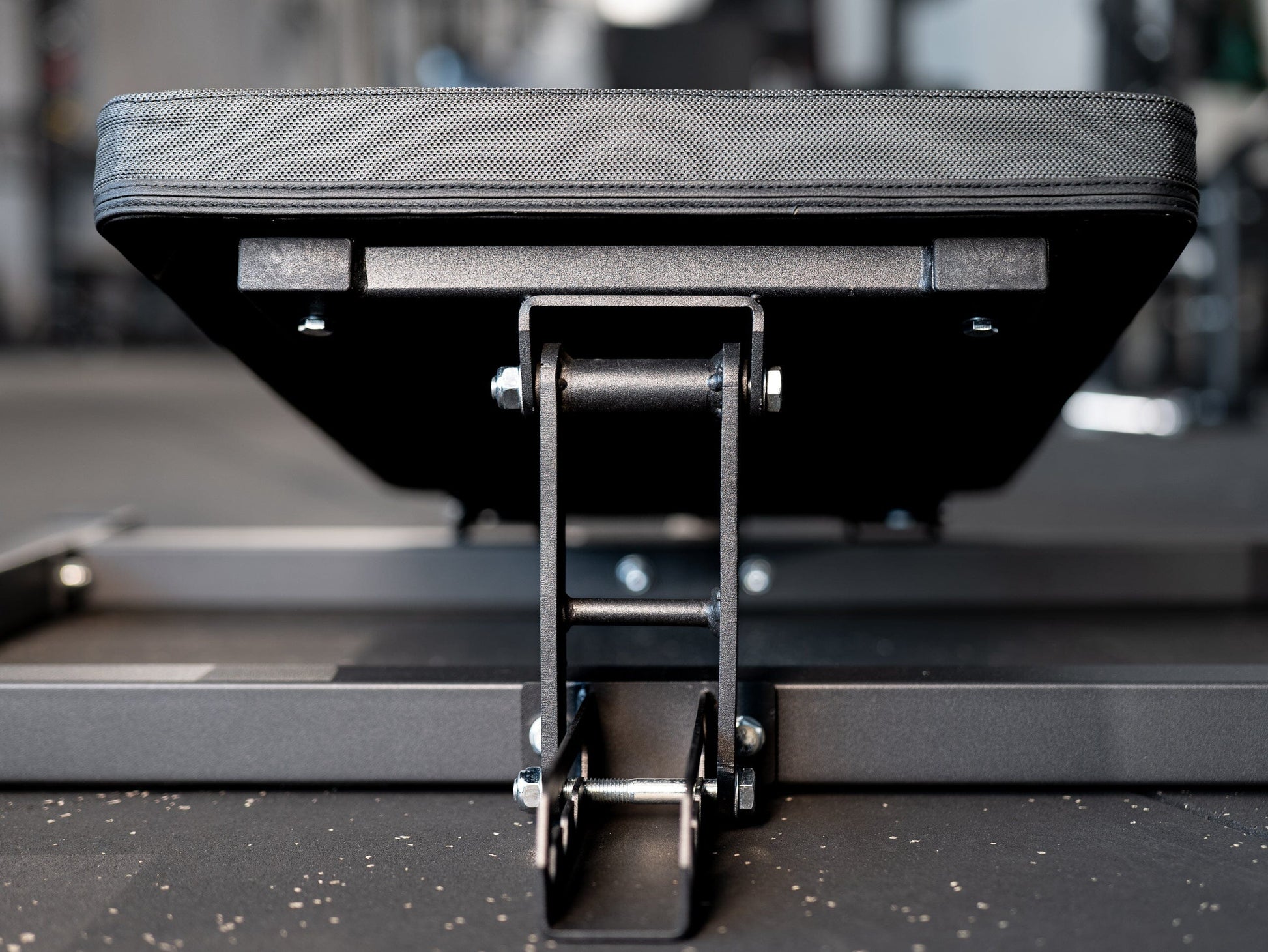 Vertikale Beinpresse SQMIZE® POWER PACK VLP5i Linear www.simpleproducts.at 